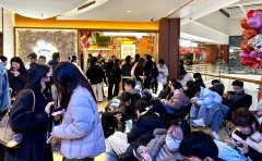 从热气球刷屏到西湖流量引爆！流浪泡泡杭州首秀实力出圈